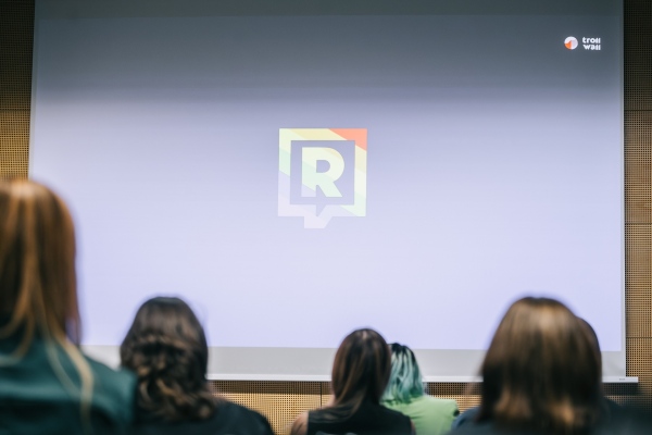 2025-11-11_Ai-a-diverzita_by-adam-costey-com_005