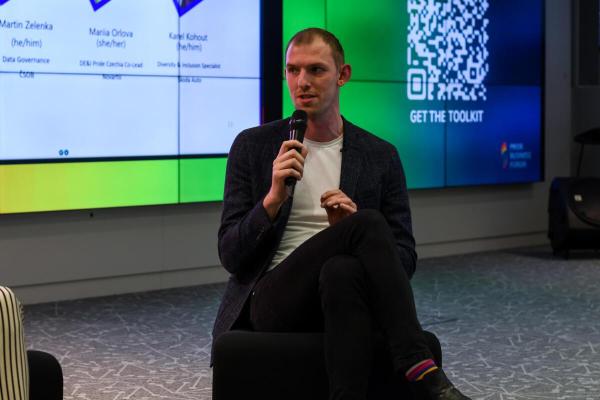 https://www.pridebusinessforum.com/app/uploads/gallery/erg-toolkit-launch/thumbs/thumbs-erg-3.jpg