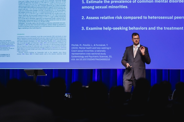 PrideBusinessForum2025_0089_FotilAdamMracek_E40A8811