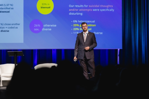 PrideBusinessForum2025_0091_FotilAdamMracek_E40A8866