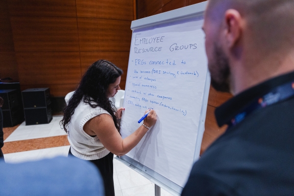 PrideBusinessForum2025_0293_FotilAdamMracek_E40A2730