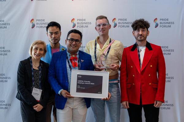 https://www.pridebusinessforum.com/app/uploads/gallery/networks-of-support-annual-pride-business-forum-conference/thumbs/thumbs-Kay_Halir_240617_13.jpg