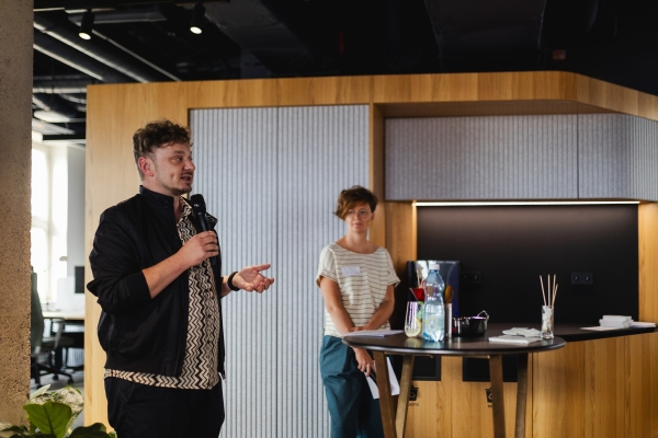 Prague_Pride_Networking_2025_07_31_0026_FotilAdamMracek_E40A1377